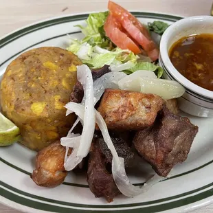 Mogongo Mofongo Con Carne Frita
