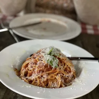 Spaghetti Tomato sauce