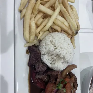 Lomo Saltado