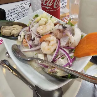 food, oysters and mussels