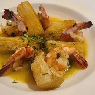 Camarones al Ajillo