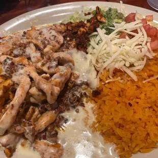 Chori Pollo with guacamole salad and rice