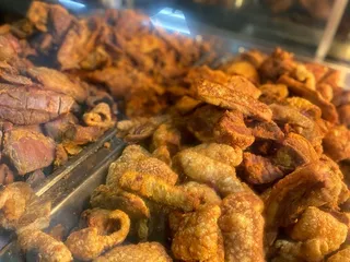 Cazadores Market