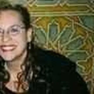 Tami S.