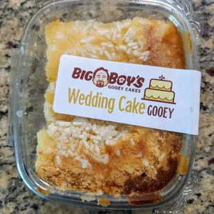 Wedding Cake Gooey Cake