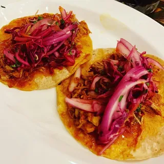 Cochinita Pibil Taco