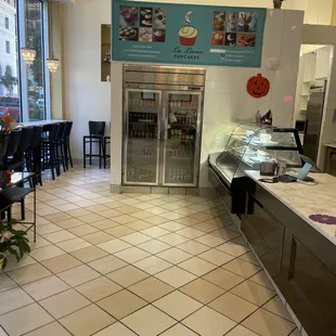 Inside of california st location