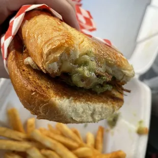 birria torta