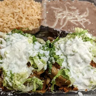 Sopes (Combination Plates) - Al Pastor