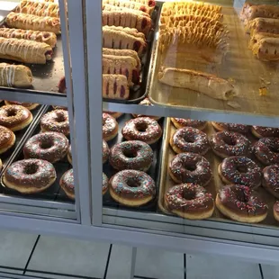 Massive donuts. The photo doesn&apos;t do it justice!
