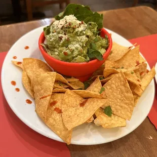 Vegan Homemade Guacamole and Chips