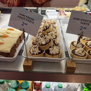 food, dessert, cupcakes