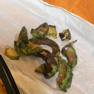 Gross avocado