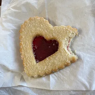 Linzer cookies