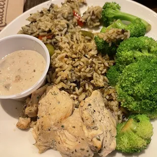 Chicken La Madeleine w/ rice pilaf and steamed broccoli
