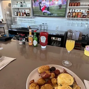 Eggs Benedict