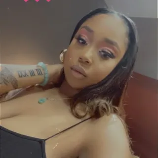 Aniya W.