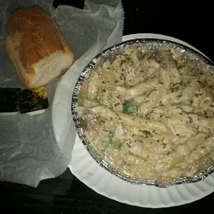 Chicken broccoli alfredo