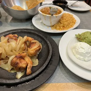 Shrimp fajita meal, tortillas not in pic