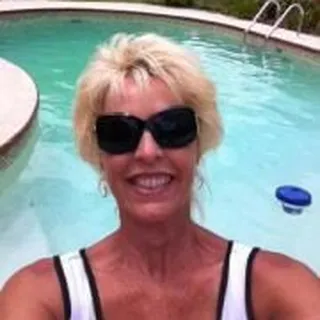 Deb I.