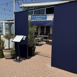 La Marina patio