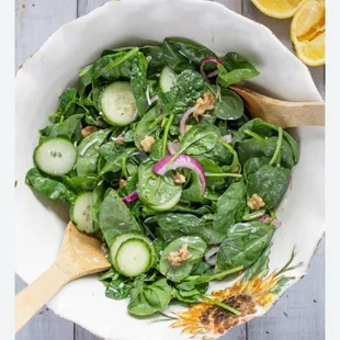 Spinach salad