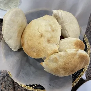 Pan fresco recién horneado