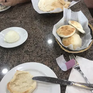 Fresh bread &amp; garlic