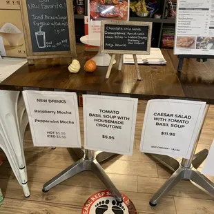 Menu Specials 1/2022