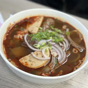 Bun bo hue