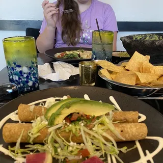 Lunch - Flautas
