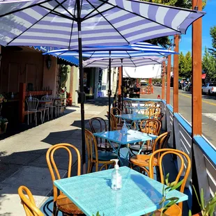 Lots of outside seating