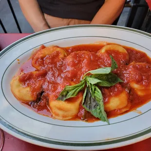 Ravioli Marinara