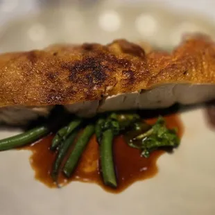 CRISPY CHICKEN AND GREEN BEANS