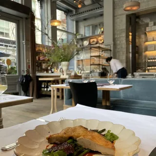 CRISPY CHICKEN AND GREEN BEANS