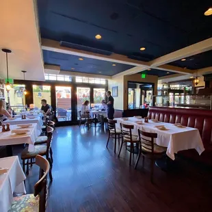 the interior of a restaurant