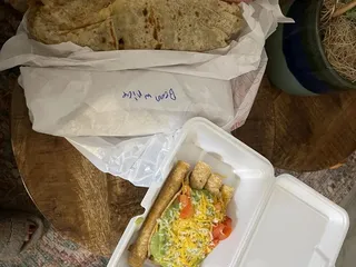 El Azteca Taco Shop