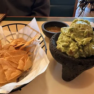 Guac &amp; chips
