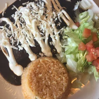 Enchiladas de Pollo con Mole