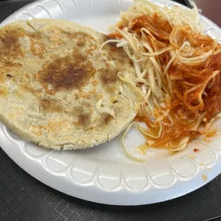 Pupusa Revueltas