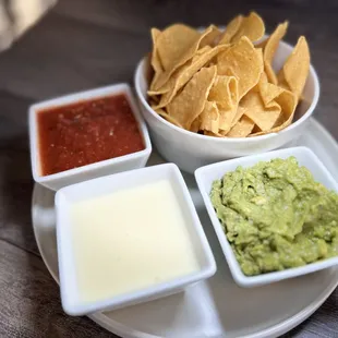 achos and guacamole