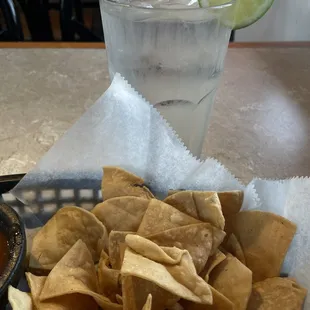Salsa &amp; chips