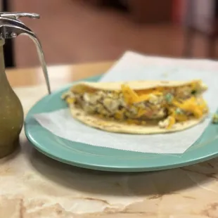 Machacado taco a la Mexicano with cheese