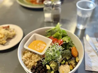 Corner Kitchen