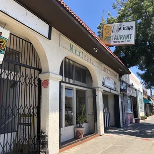 Front of the restaurant