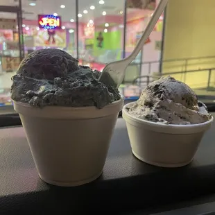 Double and single scoops