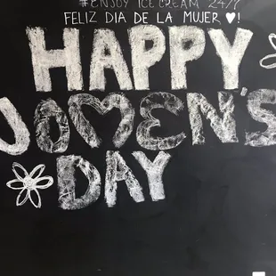 Post it on Instagram tag us and get 15% off only women at la michoacana_bonita