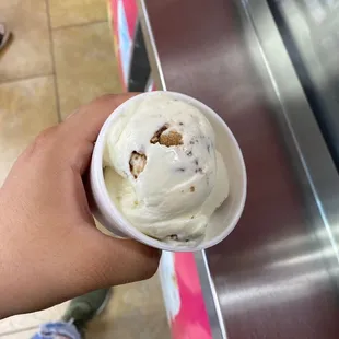 Nieve de Ferrero Rocher, mi favorita.