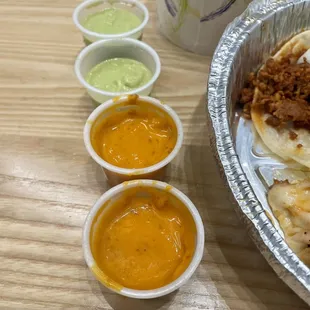 Salsa Verde &amp; Rojas