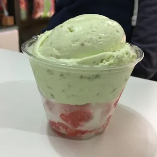 Strawberries & Cream